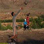 des: با آغاز فصل کاشت نشا برنج، جشن شالیکاری با بازی فوتبال شُلی (فوتشال)بین اهالی روستای درب قلعه بخش ایج استان فارس برگزار می شود.