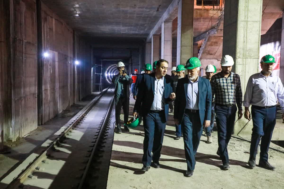 لزوم فعالیت ویژه برای تکمیل مراحل اجرایی فاز یک خط ۲ مترو شیراز