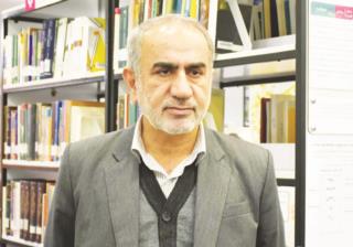 کتابخانه عمومی «شهید آیت‌الله دستغیب شیراز» صاحب اسکنر دیجیتال می‌شود