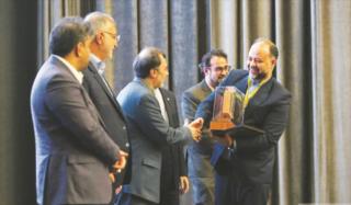 افتخارآفرینی شهرداری شیراز با کسب دو جایزه خشت طلایی