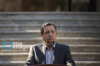 کشور در شرایط سختی است