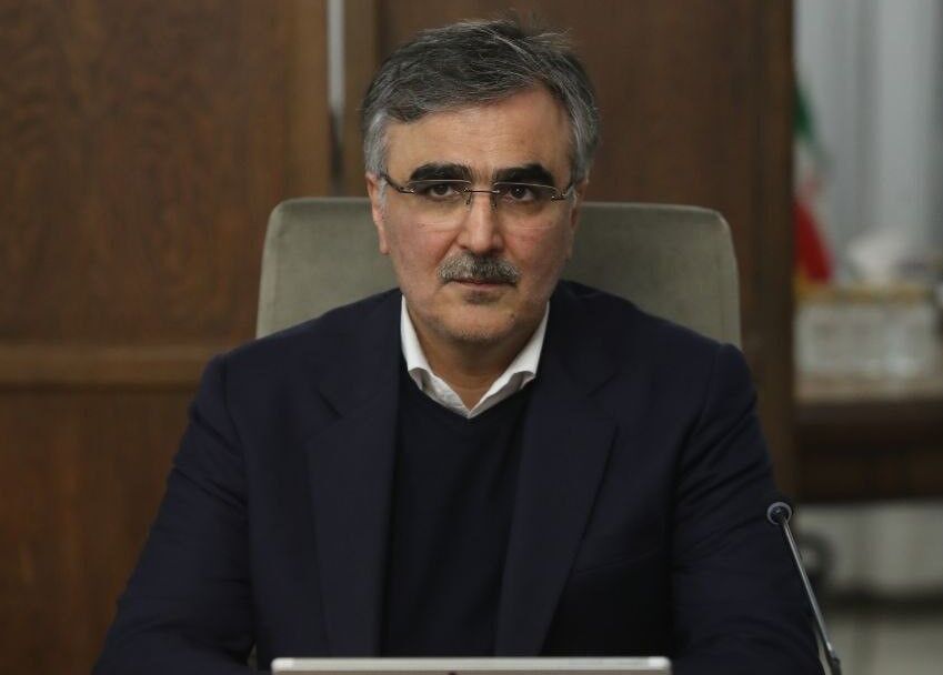 هیچ برنامه‌ای برای افزایش نرخ ارز ۷۰ هزار تومانی نداریم
