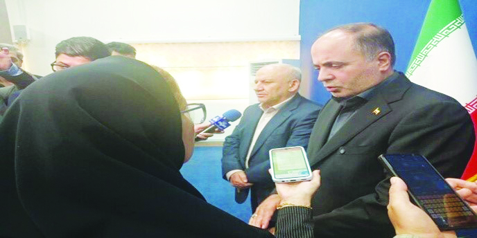 هیچ کمبودی در تامین کالاهای اساسی نداریم