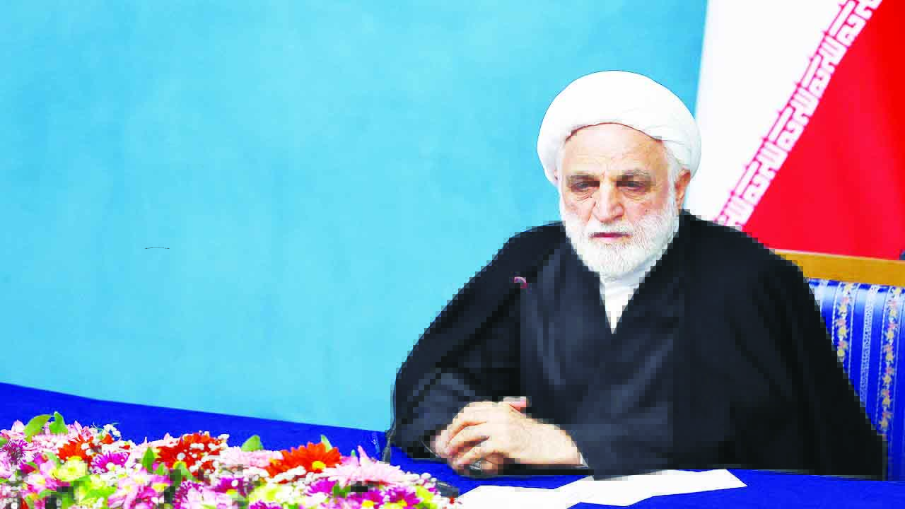 به صورت صددرصدی فضا را باز می‌کنیم تا افراد خوش‌فکر و جوان  در ساختار قضایی روی کار بیایند