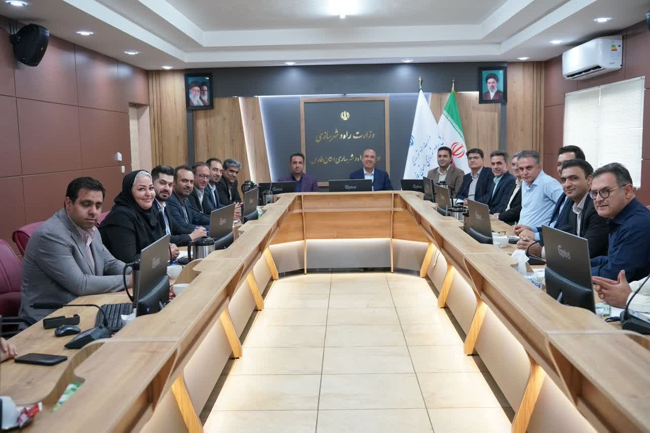 حدود ۷۲۰ کیلومتر بزرگراه در فارس در دست اجراست