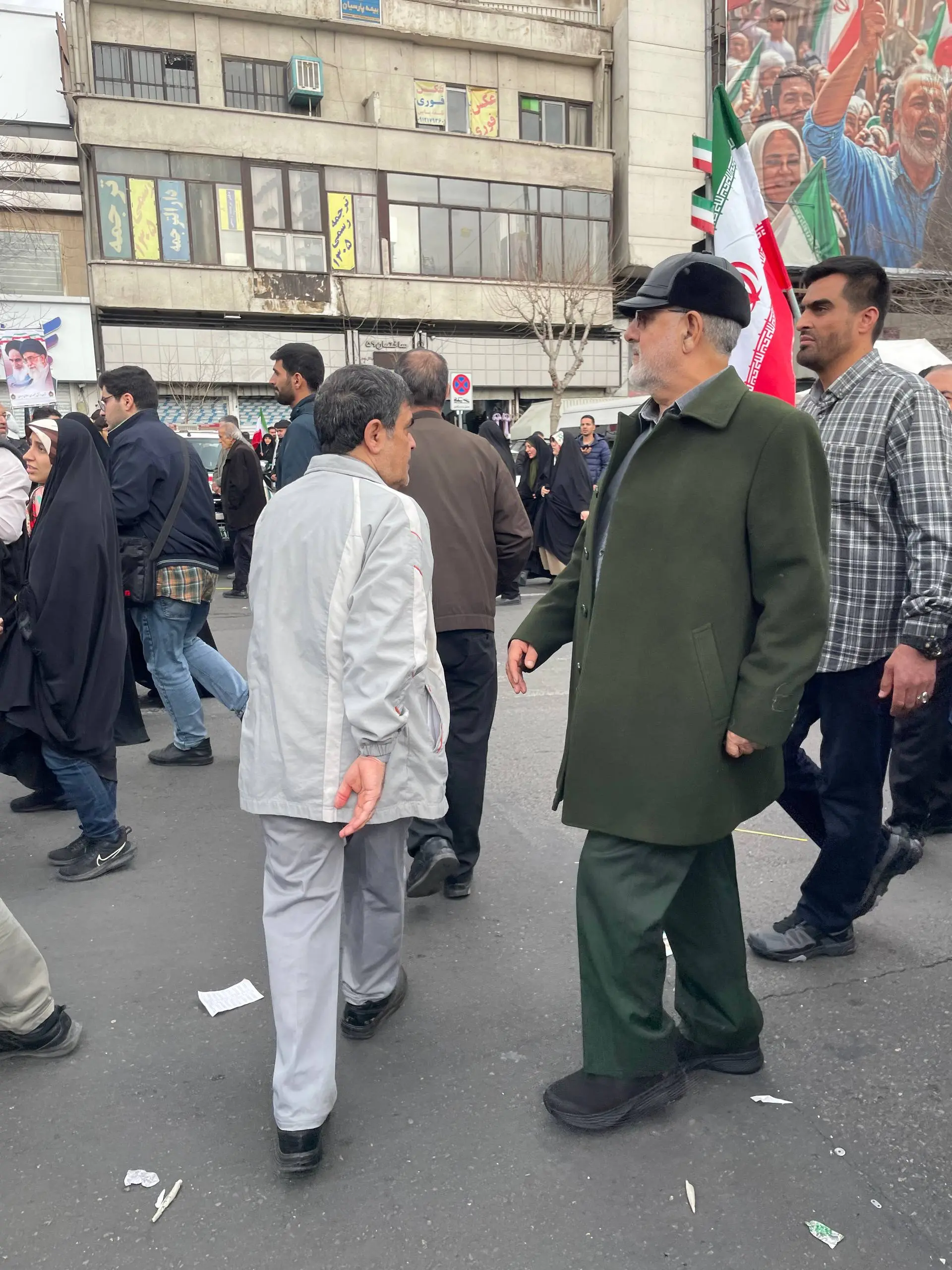 مردم نگران تهدیدهای آمریکا نباشند